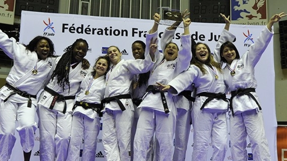 Championnats de France seniors par équipes de clubs 1re dvision :Les Résultats des féminines