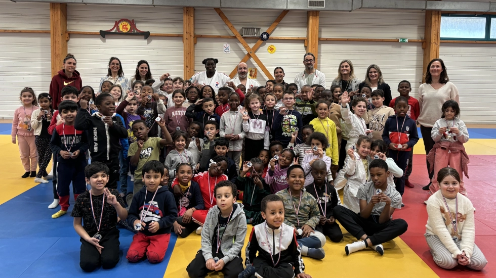 Initiation judo dans une école de Villiers-le-Bel