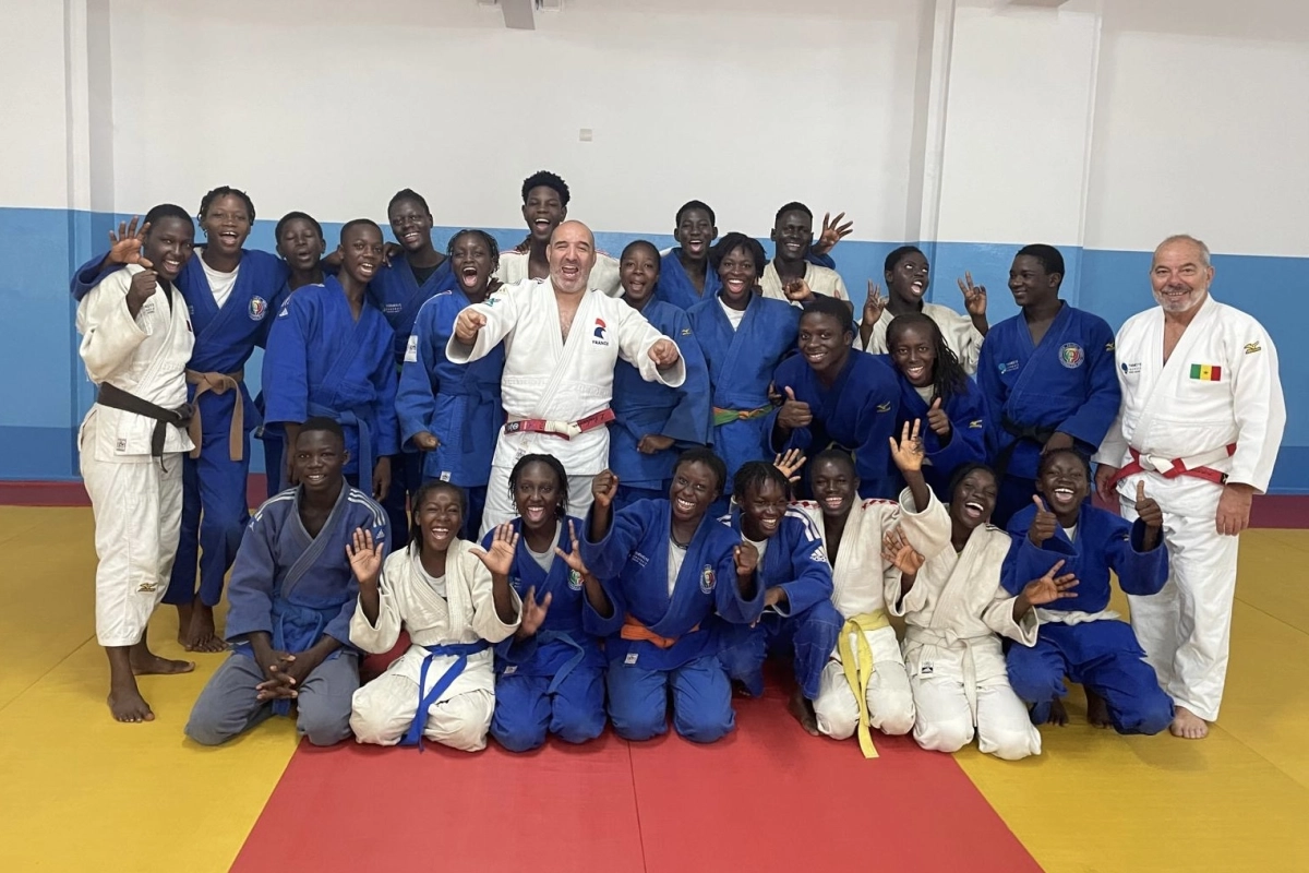 Larbi Benboudaoud et Nacer Zorgani en déplacement au Sénégal dans le cadre du partenariat avec la Fédération Sénégalaise de Judo